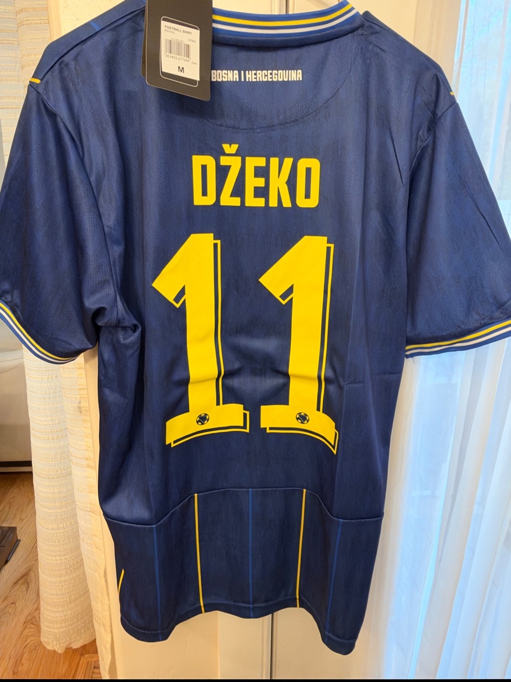 Bosnia and Herzegovina Home Football Soccer Jersey Shirt Edin DZEKO #11  Medium